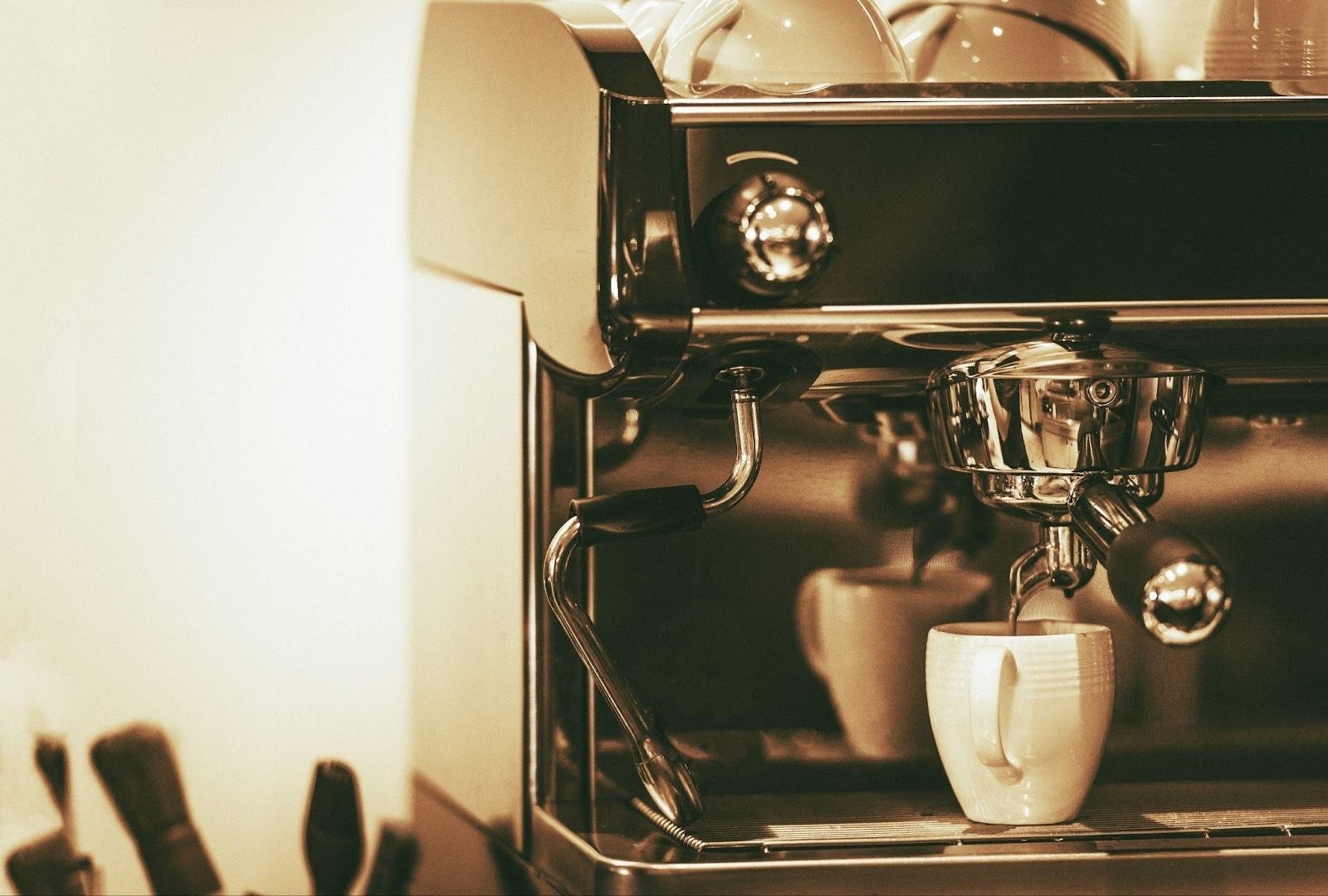 como-aumetar-a-vida-util-da-sua-maquina-de-cafe