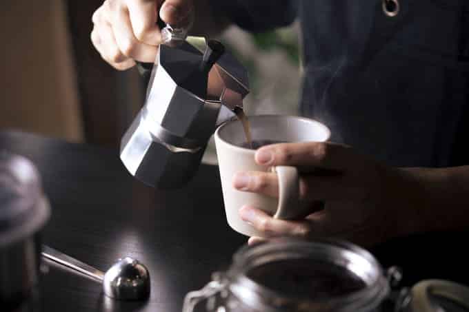 cafeteira-italiana-saiba-como-preparar-seu-delicioso-cafe